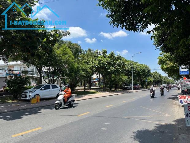 BÁN NHÀ MỚI  5.35 TỶ, SÁT MẶT TIỀN, 4 TẦNG, HOÀN CÔNG ĐỦ, NGAY TÂY THẠNH, TÂN PHÚ - 1