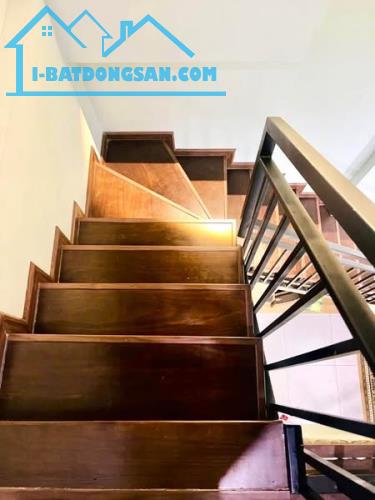 Nhà đẹp 3 tầng -Khu phố tây An Thượng -Giá chỉ 5,4 tỷ - 2