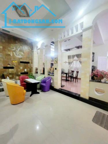 Săn ngay căn biệt thự giá rẻ gần đường Nguyễn Hữu Thọ, Q.Cẩm Lệ, TP. Đà Nẵng
