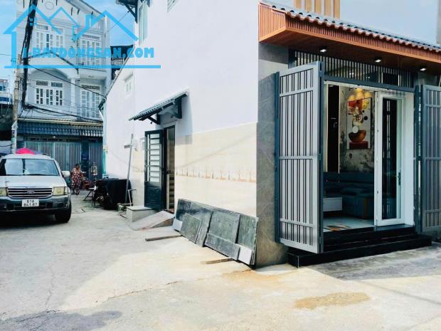 LÔ GÓC HAI MẶT TIỀN 7M - GIÁP QUANG TRUNG - GÒ VẤP - GIÁ 4.5 tỷ
