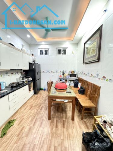NHÀ ĐỊNH CÔNG THƯỢNG, HOÀNG MAI, Ô TÔ QUA NHÀ, 3 BƯỚC RA PHỐ, 52M2, 13.5 TỶ(CTL) - 1