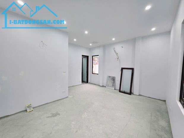 Nhà Đội Cấn cực hiếm - Mặt tiền 5m - Mới tinh ở luôn - Hộ khẩu Ba Đình - 2