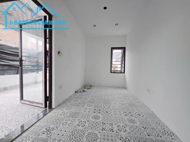 Nhà Đội Cấn cực hiếm - Mặt tiền 5m - Mới tinh ở luôn - Hộ khẩu Ba Đình - 5