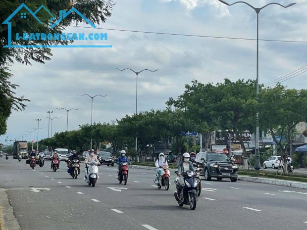 Chính chủ bán đất mặt tiền Lê Văn Hiến , Phường Khuê Mỹ , Quận Ngũ Hành Sơn , TP. Đà Nẵng