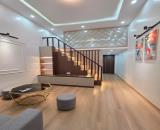 Nhỉnh 3 tỷ, 70m2, tập thể 02 ngủ, Gác Xép, phố Trần Cung, Hoàng Quốc Việt, Bắc Từ Liêm, Ký