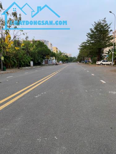 Lô đất đường D1 KDC Nam Long phước long B, DT 90m giá đầu tư