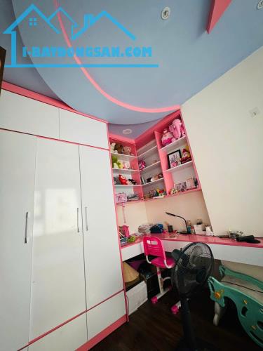 Bán căn chung cư HH2 FLC Đại Mỗ, 66m2, 2 ngủ 2 vs. Full đồ. Sổ vĩnh viễn. 3,85 tỷ - 2