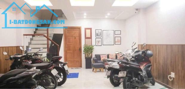 CHO THUÊ PHÒNG CAO CẤP - KHU VỰC TRƯỜNG SA - 3