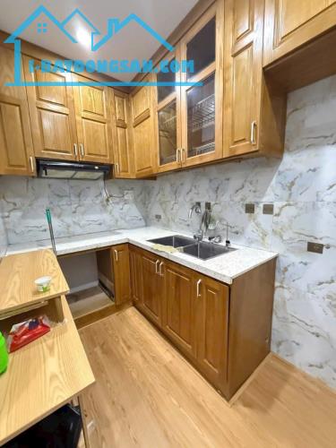 BÁN CĂN HỘ TẬP THỂ QUÂN ĐỘI NGÕ 120 HOÀNG QUỐC VIỆT - DT: 49.4M SỔ/75M SỬ DỤNG, GIÁ 4.65 T - 1