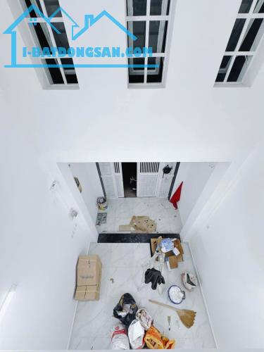 2 MẶT TIỀN ĐƯỜNG SỐ 6M - Q4

 KHU DÂN CƯ HIỆN HỮU
5 TẤM CÓ 7 TỶ - 3