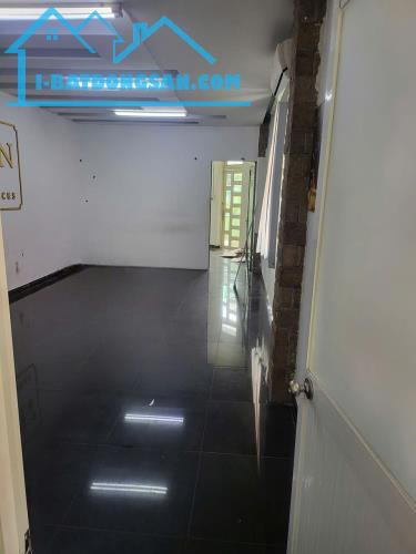 CHÍNH CHỦ CHO THUÊ MẶT BẰNG LẦU 1 TẠI QUẬN TÂN PHÚ - 2