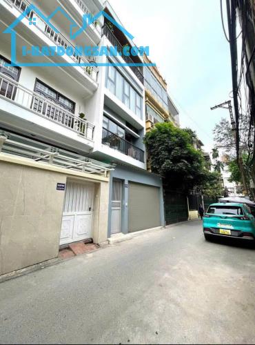 Cho thuê nhà ngõ Thông Phong, 4 tầng x 24m2, 2 ngủ, 3 WC, 10.5 Triệu (có TL)
