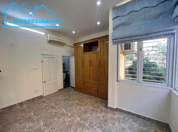 Cho thuê nhà ngõ Thông Phong, 4 tầng x 24m2, 2 ngủ, 3 WC, 10.5 Triệu (có TL) - 3