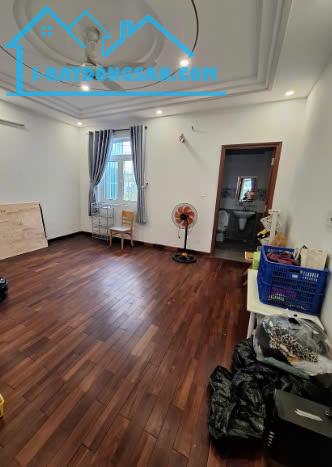 SIÊU HÓT - CHÍNH CHỦ CHO THUÊ SÀN LẦU 1 LÀM VĂN PHÒNG HOẶC Ở PHƯỜNG HIỆP BÌNH CHÁNH - TP - 2