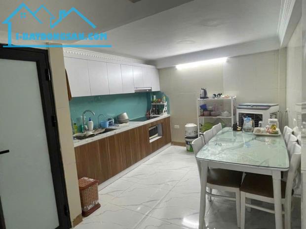 Bán gấp giá rẻ Trương Định 55m, 3 tầng, mặt tiền 2m/6m, 7.1 tỷ Hoàng Mai. N - 1