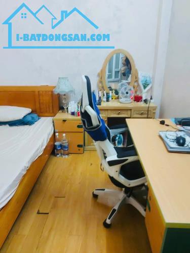 Bán nhà riêng, có sổ đỏ ngõ Trần Khát Chân, quận Hai Bà Trưng 32m x 4T giá 5.6 tỷ - 2