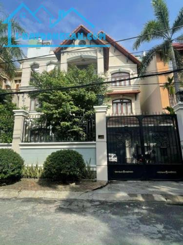Bán Biệt thự Quận 3 - DT: 14x18m(CN: 245m2)3 tâng_Nhà mới - đẹp - Gía: 50 tỷ