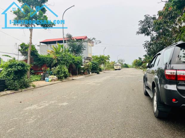 Duy nhất 1 lô tại TĐC đằng sau UBND xã Lê Lợi giá chỉ 2 tỷ  LH 0979087664
