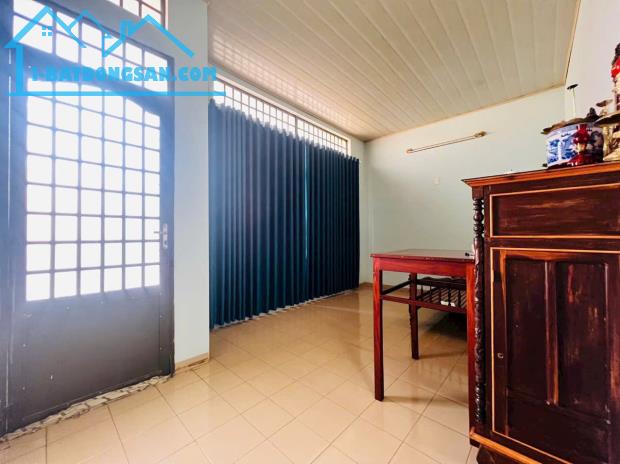 Nhà 1 trệt 1 mê đường Lý Chính Thắng khu Metro (6x20m.TC 100%)- zá 7,3 tỷ - 2