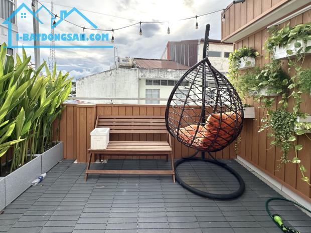 Bán nhà trung tâm Q1, CỐNG QUỲNH đoạn giao với  PHẠM VIẾT CHÁNH 5 tầng sổ đỏ -nhỉnh 9 tỷ T - 5