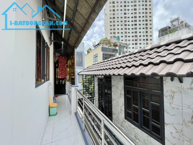 SIÊU PHẨM NHÀ MỚI - 3 TẦNG - GIÁP QUẬN 1 - XÔ VIẾT NGHỆ TĨNH – nhỉnh 4 tỷ - 5