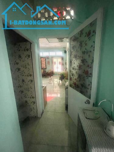 GẤP BÁN GIẢM SỐC 500 TRIỆU–NHÀ VƯỜN ĐẸP HIẾM,NGANG KHỦNG 9M, LÊ VĂN KHƯƠNG, Q12,CHỈ 4.7 TỶ - 4