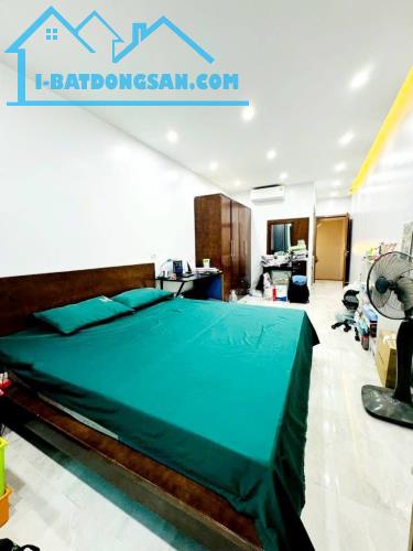 MẶT NGÕ TẠ QUANG BỬU - 10M RA PHỐ - ÔTÔ TRÁNH, VÀO NHÀ - GIÁ 22 TỶ - 3