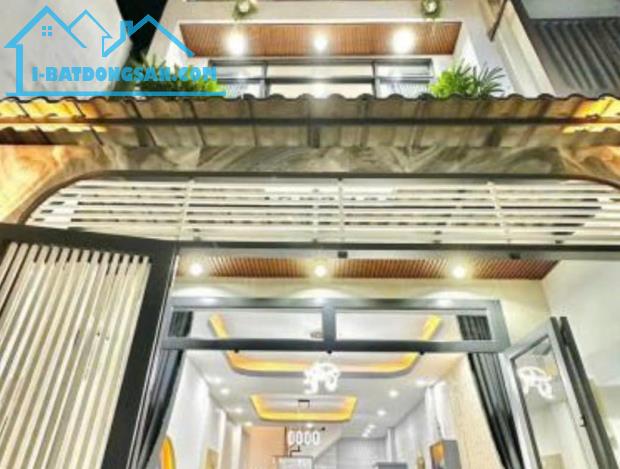 bán gấp căn nhà ở đường Phổ Quang, phường 2, Tân Bình