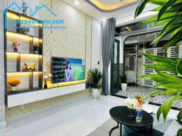 bán gấp căn nhà ở đường Phổ Quang, phường 2, Tân Bình - 2