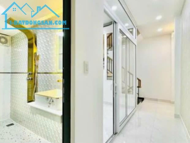 bán gấp căn nhà ở đường Phổ Quang, phường 2, Tân Bình - 3