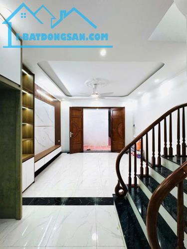 Bán Bán nhà 35m2 x 5 tầng Đàm Quang Trung, Long Biên- Ngay chân cầu Vĩnh Tuy. - 2