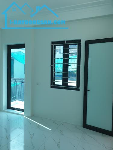 BÁN NHÀ ĐẸP 1.76 TỶ 3 TẦNG 47M2 ( ĐÔNG NAM ) NGÕ TRẦN QUANG KHẢI - 3