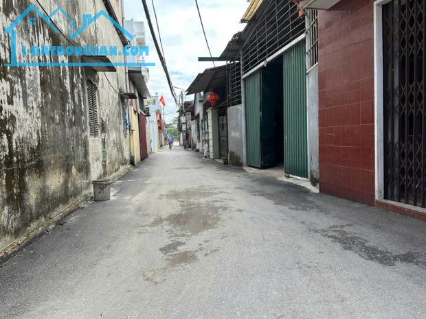 🔥🔥 MỘT LÔ DUY NHẤT ĐƯỜNG 2 Ô TÔ TRÁNH PHÓNG  ✅ Dt : 53m  💸💸 Giá : 2tyxx có như không - 2