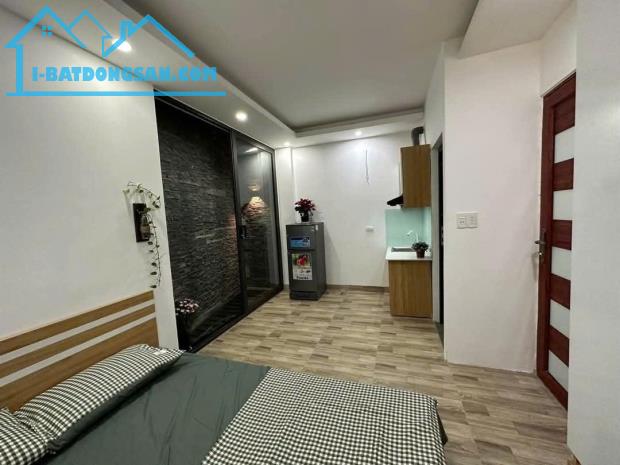 Bán nhà Khương Trung, Thanh Xuân, DT: 50m2, giá: 10.6 tỷ, 5 tầng, mt: 5m, dòng tiền 40 tri