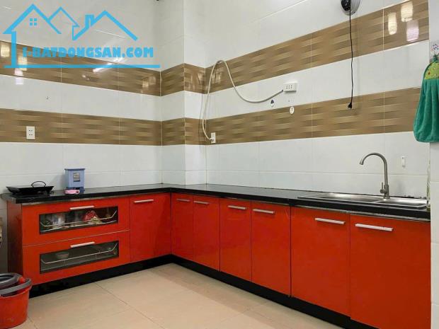 *EM CHÂN DÀI DUY NHẤT Q11-25M RA MT ĐƯỜNG HÒA BÌNH-71M 4TẦNG 6PN HÀNG HIẾM NÈ - 3