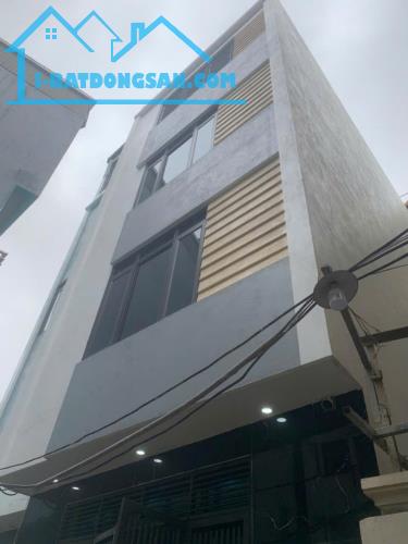 NHÀ TÂM HUYẾT QUANG TIẾN 43M2X4T, MẶT TIỀN 4.5M, BÃI ĐỖ XE SÁT NHÀ, GIÁ TỐT 6.45 TL THÊM - 1