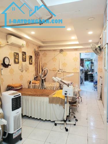 Mặt Tiền 12M - Lê Niệm - Kinh doanh sầm uất - DT 57m2- Nở hậu tài lộc - 2