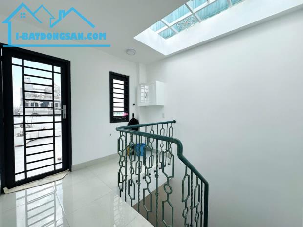 CHÍNH CHỦ GẤP BÁN - TRẦN KHÁC CHÂN - Q1 - TÂN ĐỊNH - NHÀ ĐẸP -5 TẦNG BTCT - TẶNG FULL NỘI - 2