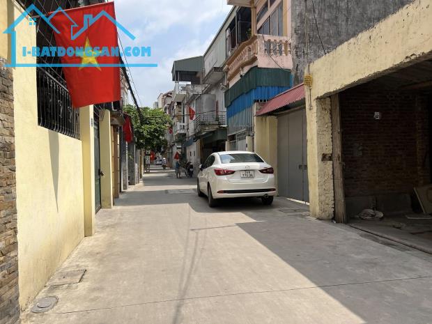 Bán đất ngõ phố Cô Đông, phường Bình Hàn, TP HD, 89.5m2, mt 3.9m, ngõ oto tránh nhau, thôn
