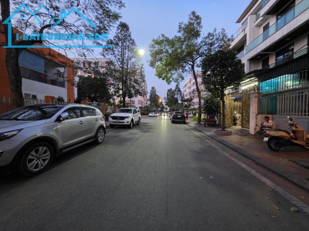 Bán Biệt Thự KĐT Đặng Xá Gia Lâm, Lan Viên Zone, 132m2, Vỉa hè 4m, giá 17 tỷ. - 1