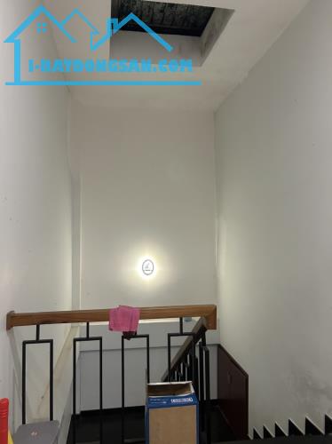 # Nhà Kiệt Nguyễn Công Trứ đi bộ ra Sông Hàn, 86m2, 2 tầng, 5 Phòng cho thuê 15tr - 3