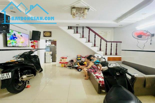 Bán nhà hẻm 3m, Quang Trung, Gò Vấp, 26 m² (4m x 8m), nhà đẹp - Giá 3.55 tỷ TL