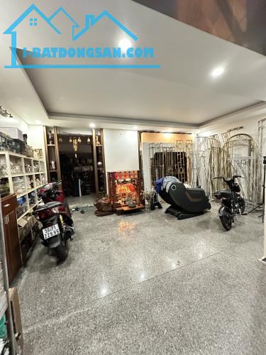 Bán Nhà Mặt Tiền KD, Ngang 7M, Ngay Nguyễn Sơn, Tân Phú, 150M2, 4 Tầng, Chỉ 19 Tỷ