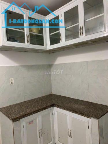Cho thuê nhà 3PN 2WC đường 42 Phường hiệp Bình Chánh. Giá 7/5tr/tháng 0964762748 - 1
