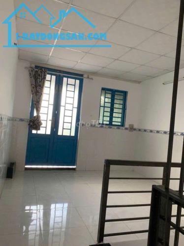 Cho thuê nhà 3PN 2WC đường 42 Phường hiệp Bình Chánh. Giá 7/5tr/tháng 0964762748