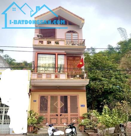 💥Chính chủ cần bán căn nhà 3 tầng mặt đường Ngô Quyền, Hợp Thành, Lạng Sơn, 3,2 tỷ