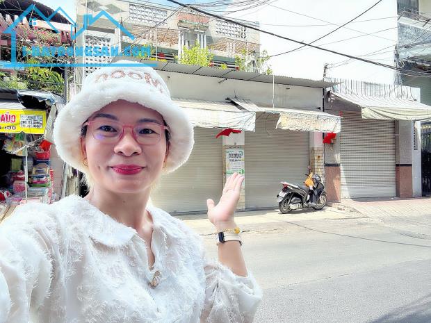 BÁN NHÀ 3 MẶT TIỀN 25M ĐƯỜNG XÓM CHIẾU, QUẬN 4 - ĐÓN ĐẦU TIỀM NĂNG DỰ ÁN CẢNG NGUYỄN TẤT