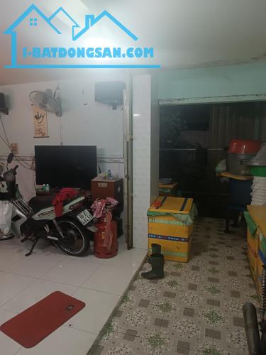 Bán nhà Lê Đình Cẩn, gần khu Tên Lửa, Bình Tân, 38m² - 4.1x9 - 2 tầng, chỉ hơn 2 tỷ, - 1