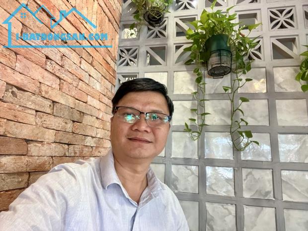Nhà hẻm ô tô Quận 11, đối diện Đầm Sen. Diện tích 168m², thu nhập cho thuê 25 - 4