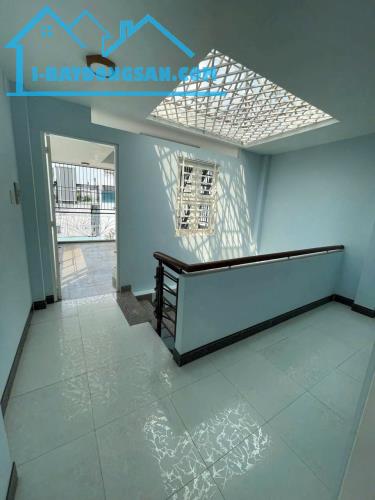 Nhà / đường 26/3, Bình Hưng Hòa dt 51,6m2 3 lầu 4pn 4wc giá 5,7 tỷ